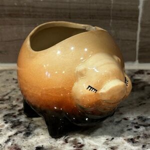 Small Vintage Tan & Black Pig Planter 3.5” T x 3.5” W x 4.5” L Circa 1950’s USA